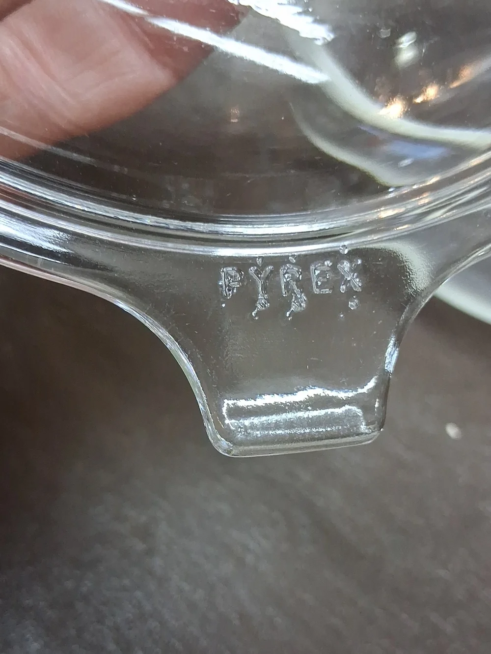 Set Of 2: Pryex And Fire‎ King Little Casserole Dishes With Lids (set 1)